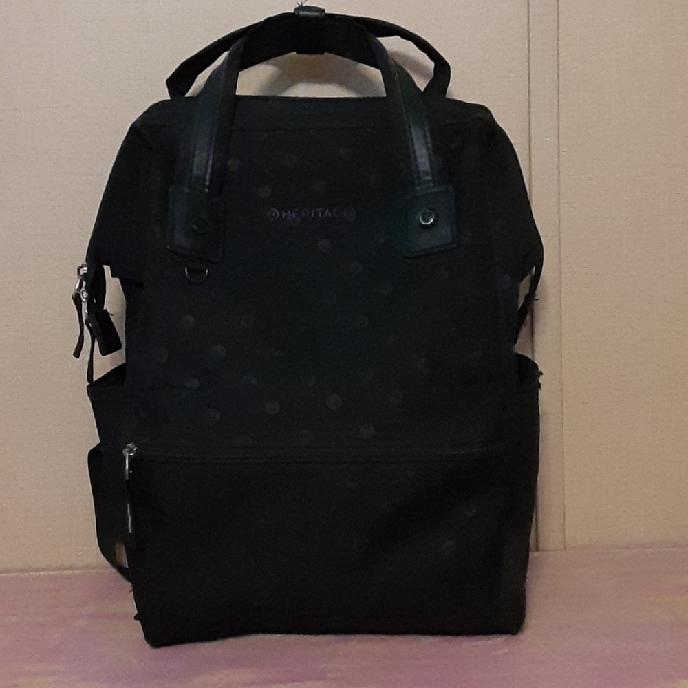 HERITAGE Black Backpack